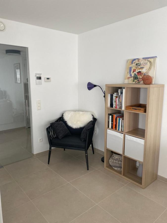 Lichtrijk 2-Slaapkamerappartement Met Zeezicht En Gratis Parking Oostende Eksteriør bilde